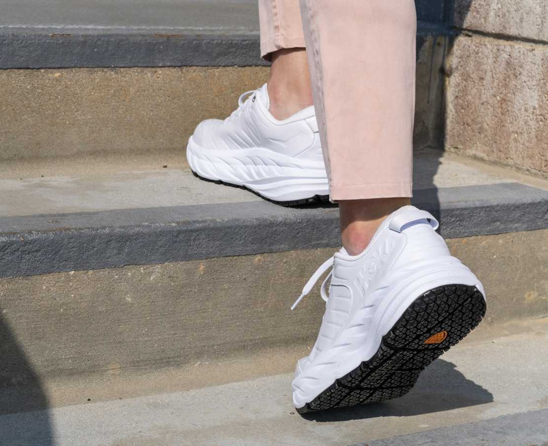 程度良】ホカオネオネボンダイSRホワイト24cm